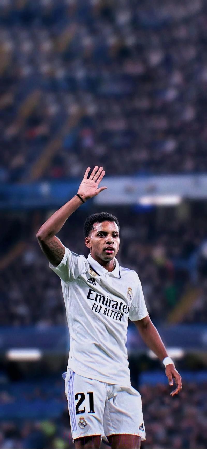 罗德里戈-我不太喜欢踢中锋 我们都会想念本泽马